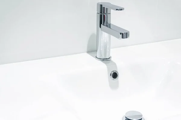 Misturador Água Quente Fria Casa Banho Moderna Torneira Cozinha Fundo — Fotografia de Stock