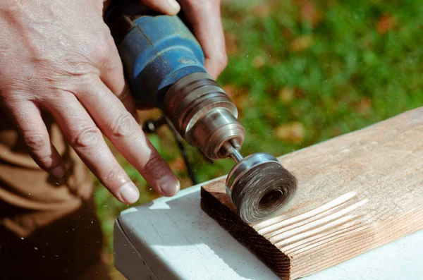 Drahtbürste Für Die Holzbearbeitung Werkzeug Zur Behandlung Von Holz Bohrer — Stockfoto