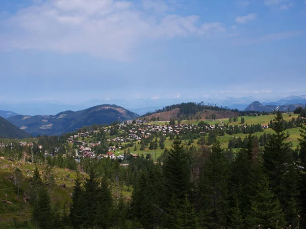 Walking Val Fassa Trentino Alto Adige Italy — Fotografia de Stock