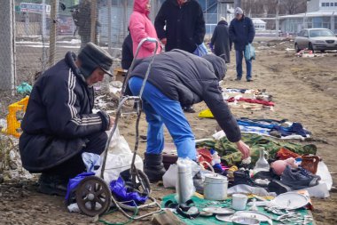 Voronezh, Rusya - 15 Mart 2020: Bit pazarı insanların eski ve antika sattığı bir yer