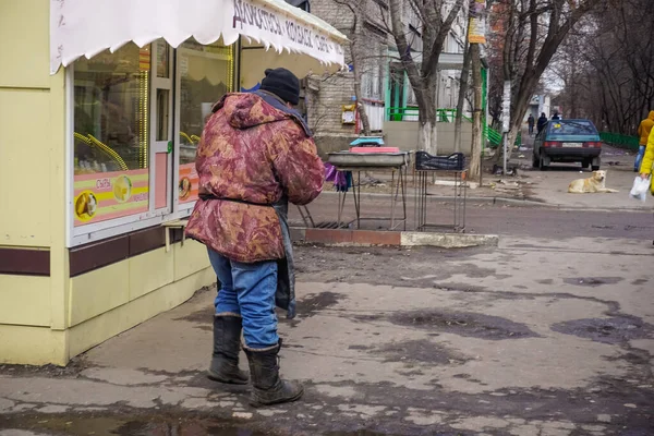 Voronezh Ryssland Mars 2020 Äldre Man Stadsgata — Stockfoto