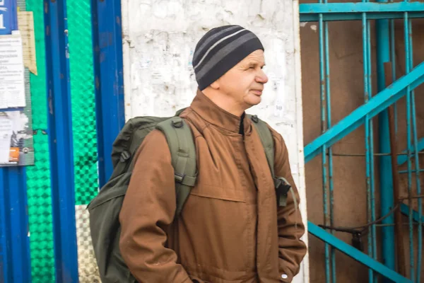 Voronej Russie Mars 2020 Homme Avec Sac Dos Dans Une — Photo