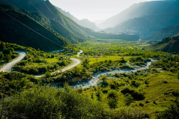 Camino Serpenteante Montaña Atardecer Cáucaso — Foto de Stock