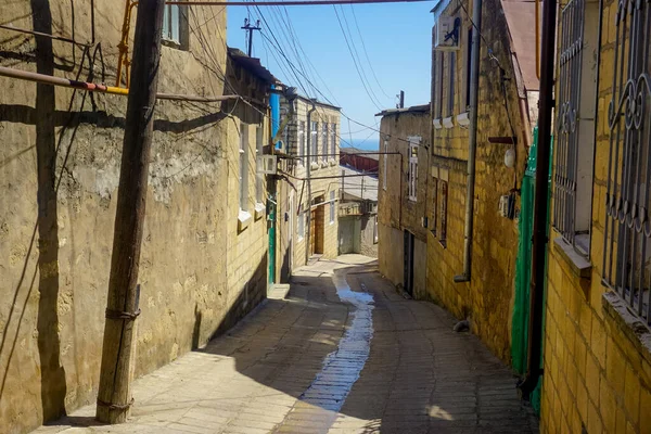 Старая Узкая Каменная Улица Дербенте Дагестане — стоковое фото