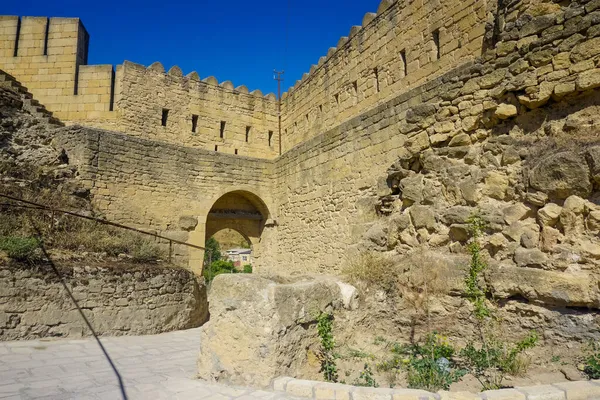 Derbent, Dağıstan, Rusya 'daki antik taş kale Naryn Kala