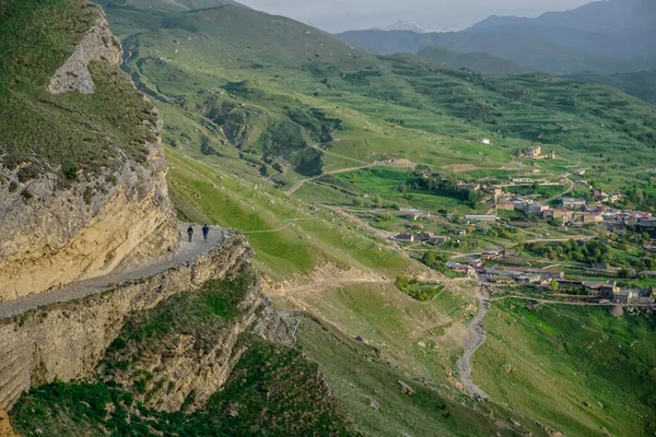 Dağıstan Chokh Köyündeki Dağların Resimli Manzarası — Stok fotoğraf