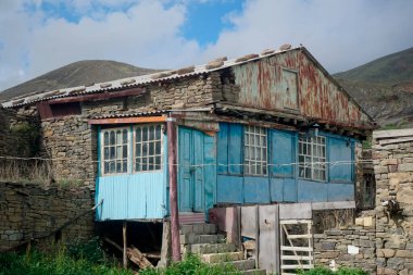 Dağıstan 'daki antik Chirag köyünün mimarisi ve manzarası