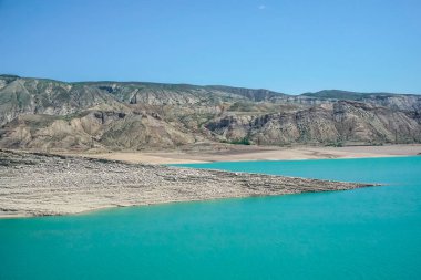 Dağıstan 'daki Chirkey rezervuarının manzarası