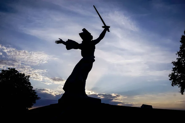 Огромная Статуя Родины Зовет Курган Мамаева Волгограде — стоковое фото