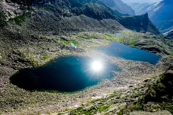 Δύο Πανέμορφες Ορεινές Λίμνες Στο Φυσικό Πάρκο Ergaki Σιβηρία — Φωτογραφία Αρχείου