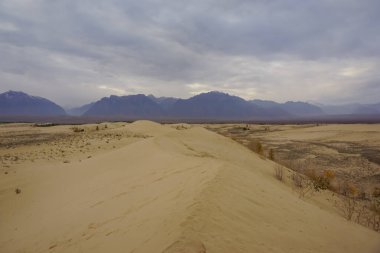 Chara Çölü 'nün güzel manzarası, dünyanın en kuzeyindeki çöl.