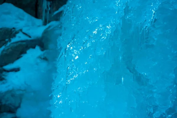 Eiszapfen Einer Eishöhle Auf Der Halbinsel Kamtschatka Winter — Stockfoto