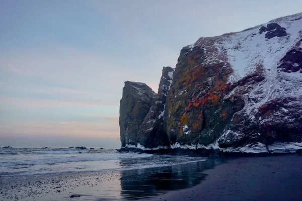 Bela Rocha Perto Praia Khalaktyrsky Península Kamchatka Rússia — Fotografia de Stock