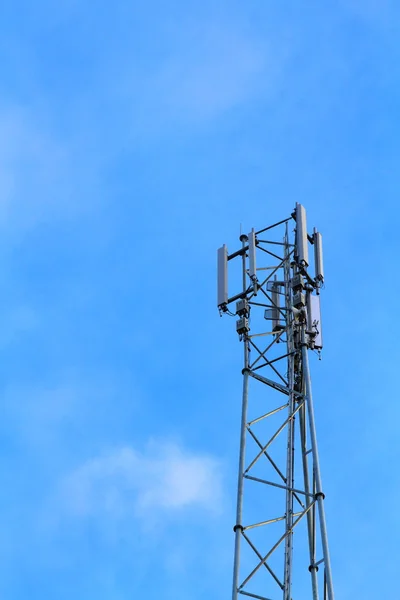 Komunikační věž detail. — Stock fotografie
