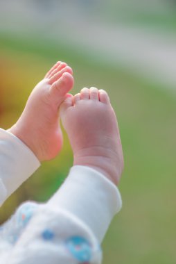 Bebek Ayakları