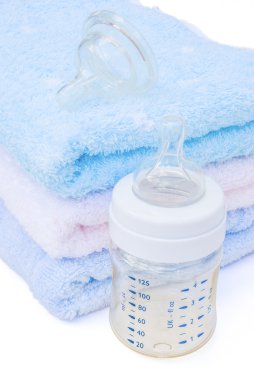 Biberon ve havlu ile kırpma yolu