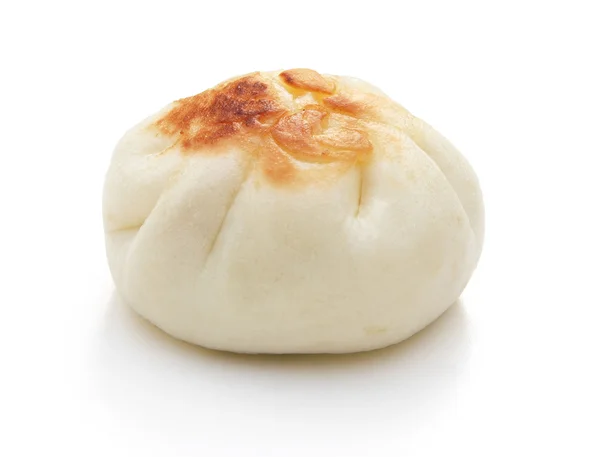 Fried bun com caminho de recorte — Fotografia de Stock