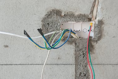 bitmemiş elektrik kablo soket duvarına yakın çekim
