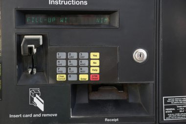 benzin ödeme yapan makine