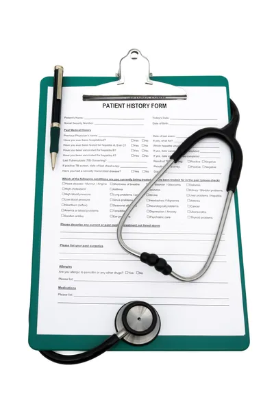 Patient history form and stethoscope with clipping path, medical concept — Stock Photo, Image