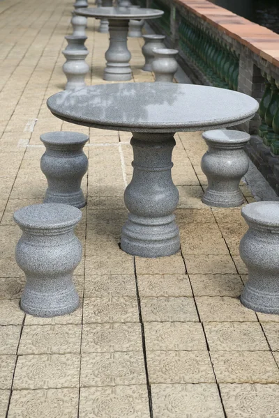 Set da tavolo di riposo in esterno — Foto Stock