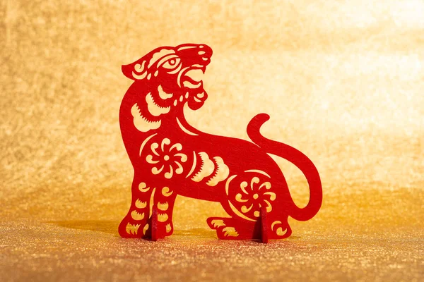 Capodanno Cinese Tigre 2022 Carta Mascotte Tagliato Uno Sfondo Oro Fotografia Stock