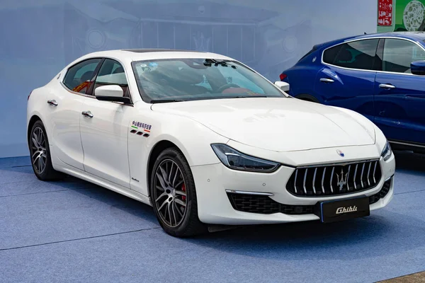 Zhongshan Guangdong Chiny Marca 2021 Strona Białego Samochodu Maserati — Zdjęcie stockowe