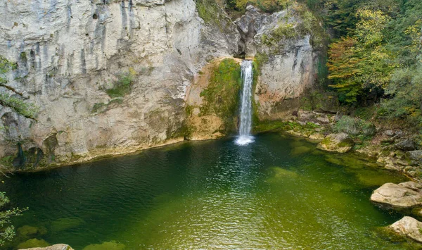 土耳其克雷山脉国家公园伊尔卡瀑布的空中景观 免版税图库图片