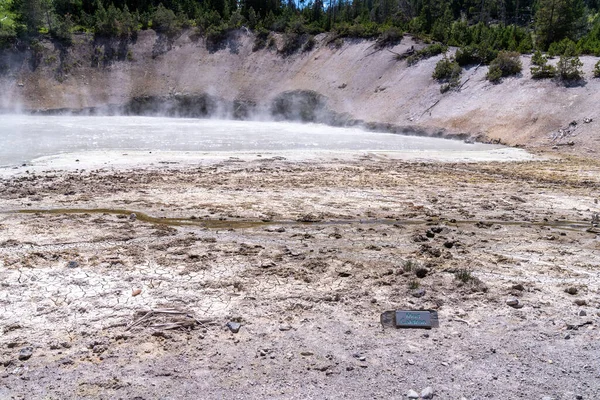 Barro Caldrón Zona Del Volcán Barro Del Parque Nacional Yellowstone —  Fotos de Stock