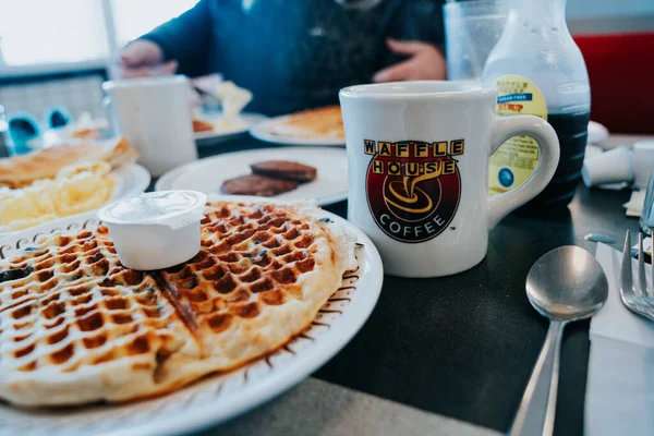 Calvert City Kentucky January 2022 Breakfast Meal Waffle House Restaurant — Stock Photo, Image