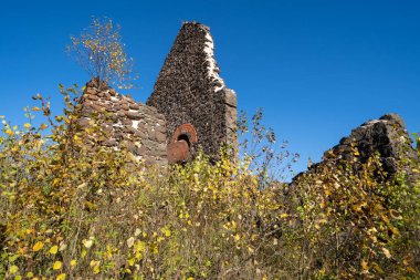 Hancock Michigan 'daki eski Quincy Madeni' nde terk edilmiş bir bina.