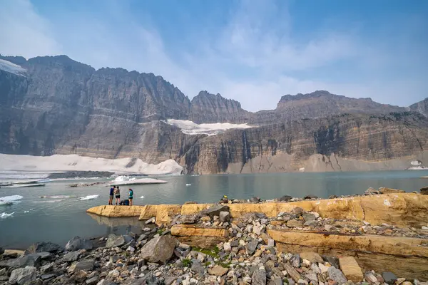 Montana Stati Uniti Agosto 2021 Gli Escursionisti Turistici Godono Della — Foto Stock