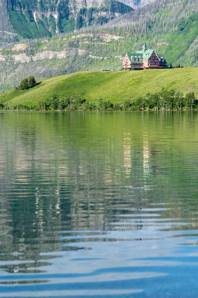 Prince Wales Hotel Waterton Lakes National Park Canada — Stock Photo, Image