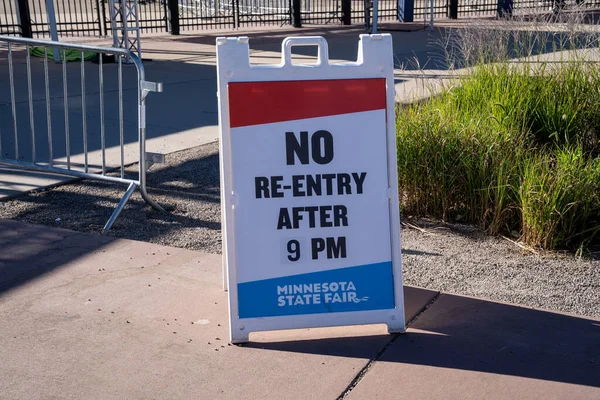 Paul Minnesota September 2022 Sign Exit Reminding People Entry Minnesota — Fotografia de Stock