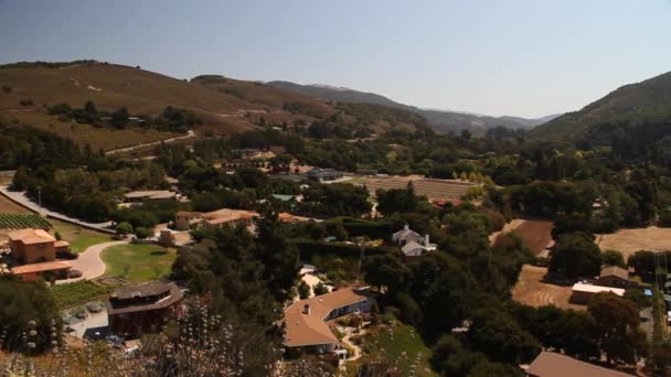 Panoramique au-dessus de Carmel Valley Californie — Video