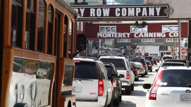 The heavy traffic Cannery Row Monterey California — Stock Video