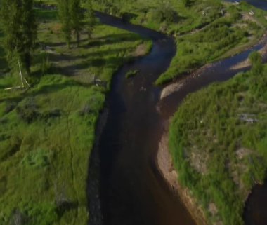 Yeşil Vadi Nehri ile havadan çekim