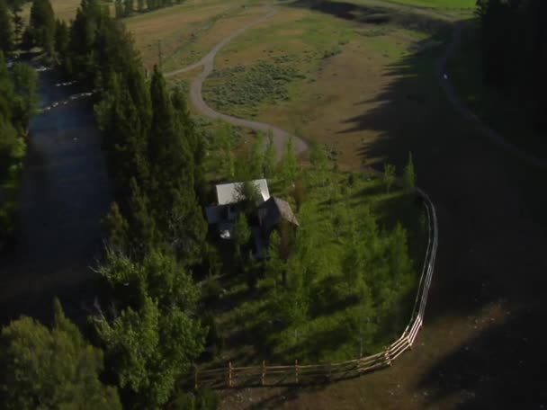 Vue aérienne de Green Valley avec River 