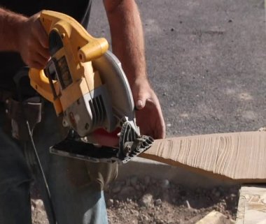 Daire testere kesim ahşap yakın çekim