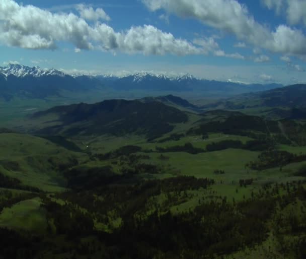 Distant valleys in Paradise Valley Montana — Stock Video