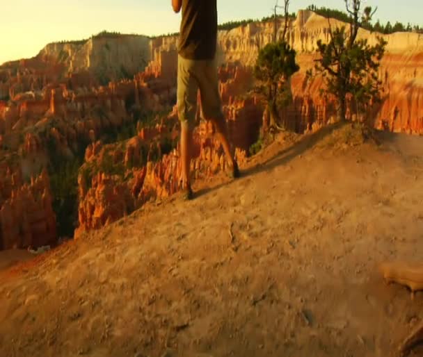 Photographer Bryce Canyon national Park — Stock Video