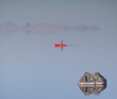 adam sakin su üzerinde anlaştık.