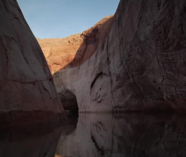 パウエル湖の峡谷 — ストック動画