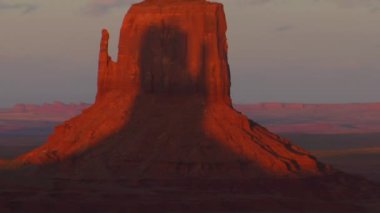 gölge günbatımı monument Valley anıtlar