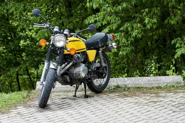 Sarı motosiklet Telifsiz Stok Imajlar