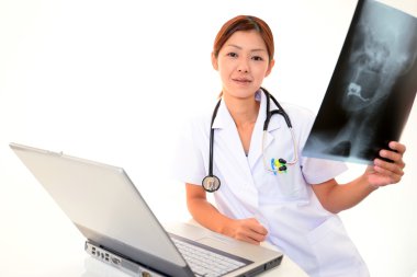 Doktor pc çalışma