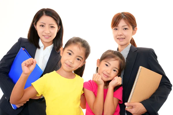 Niños estudiando — Foto de Stock