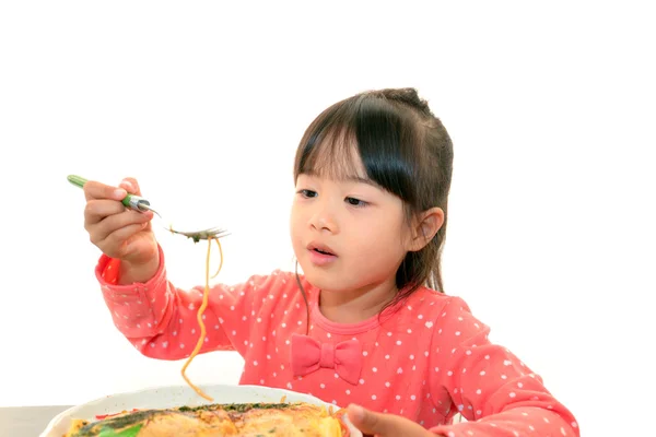 Child eating spaghetti — Stock Photo, Image