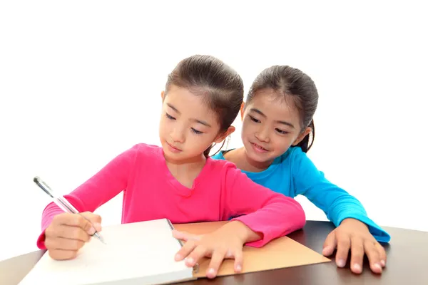 Dzieci uczące się — Zdjęcie stockowe
