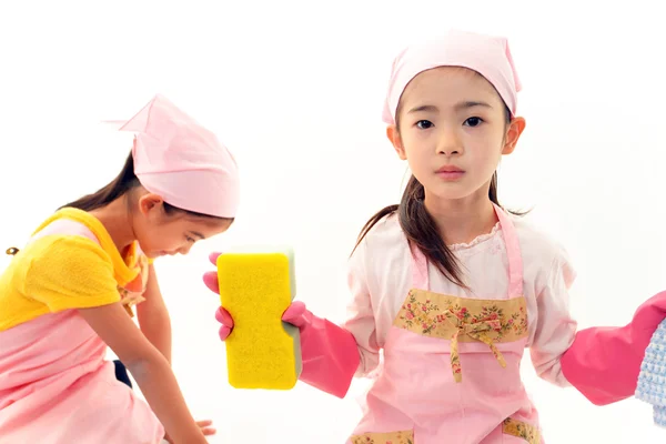 Girls cleaning — Stock Photo, Image